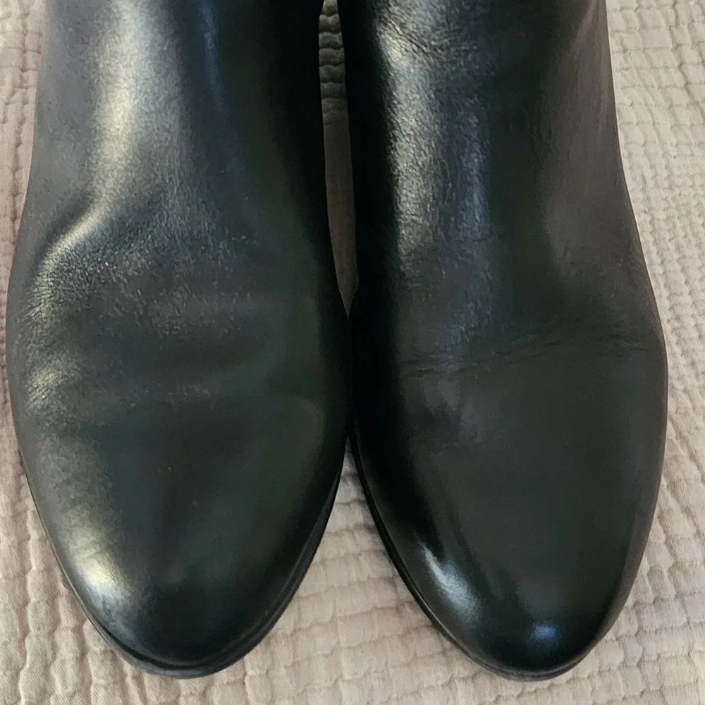 CLARKS Women's Addiy Zora Ankle Bootie Black Leather Alligator Embossed Sz‎ 11 M